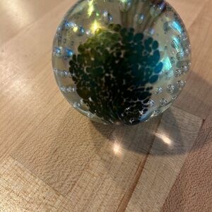 Vtg Glass Eye studio irridescent bullicante signed glass paperweight. Date 1993.
